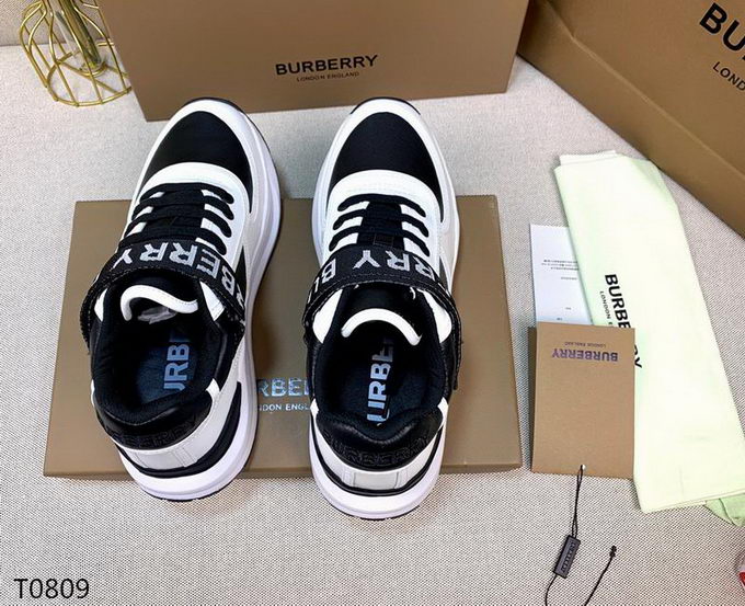 Burberry Low Cut Shoes Wmns ID:20230414-106